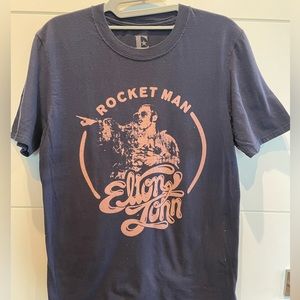 Elton John concert T small never worn